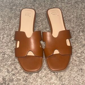 Women's sandals